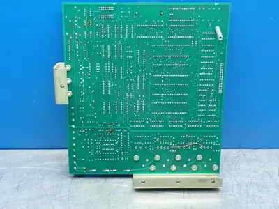 USED HAAS AUTOMATION 323051E