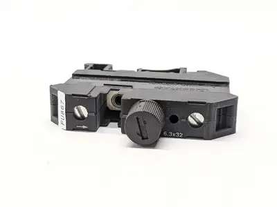 3005507,UK10-DREHSI | Phoenix Contact UK10-DREHSI Fuse Modular Terminal Block 6,3x32 3005507 - Used