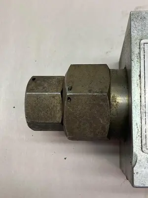 Unbranded,D8457503733500D,Hydraulic Manifold