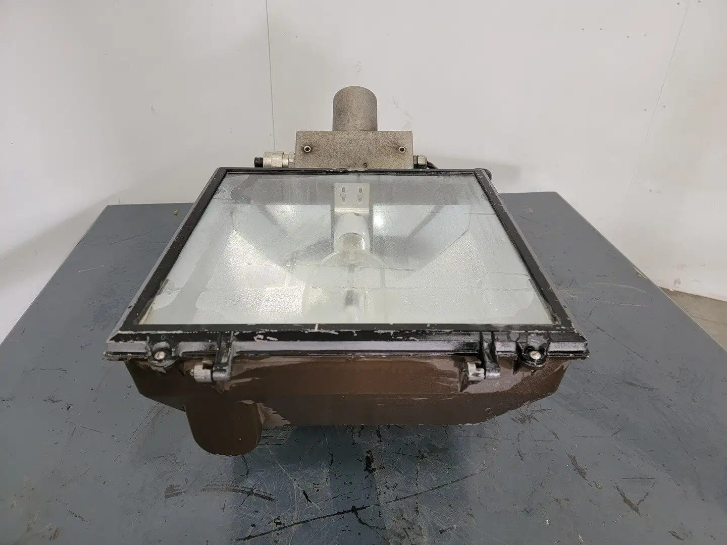 Used KEENE PHY-401XL-5 Lighting British Columbia CA | Lenmark #254121
