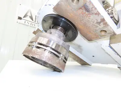 Mori Seiki SH630 Milling Machine Gearbox Top Mount 220V 3Ph 0.75kw Limit Switch