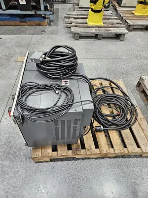 USED 2014 FANUC M-20IA