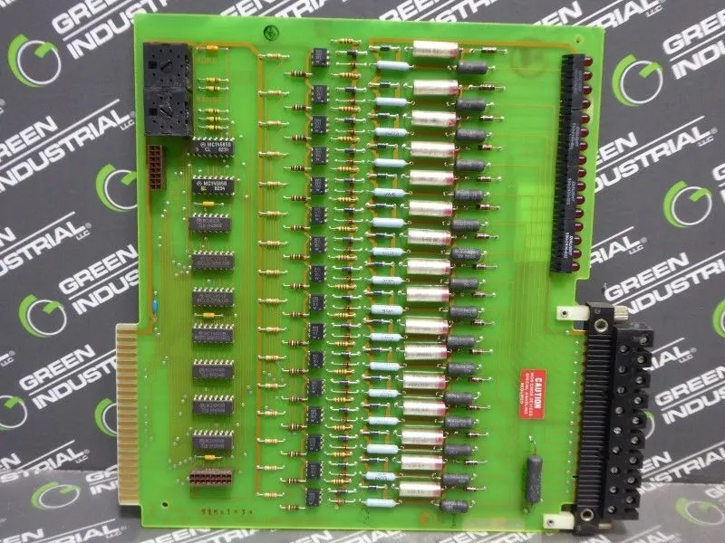 Cincinnati Milicron 3 531 3561A Maximiser Interface DC Input Board Rev. B Used
