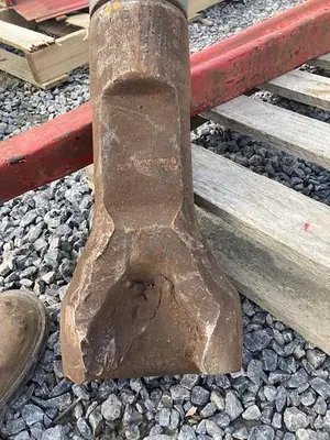 Used AFTERMARKET 7 1/8" CHISEL BIT FOR CABLE TOOL Other Cutting Tools Pennsylvania US | East West Machinery & Drilling #1417298
