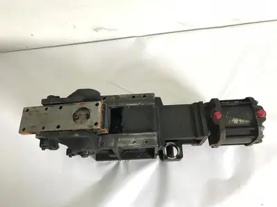 Used DESTACO PNEUMATIC ROBOT CLAMP, AIR CLAMP, ROBOTIC Clamps | Maverick Industrial Sales #1119892