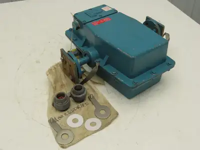 Fischer Porter 10D1419A Mag X Flow Meter 1/2" ANSI 120V 275PSI 1.6GPM Teflon