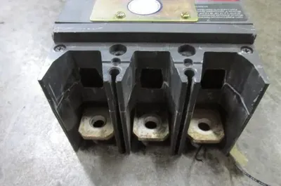 Used 400 Amp GE SPECTRA Electronic Breaker SGLL36BB0400 MVT+ Shunt No Covers