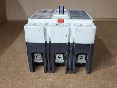 USED WESTINGHOUSE HMCP015E0C