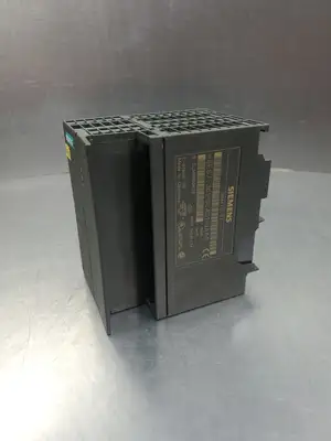 USED Siemens SIMATIC S7-300 INTERFACE MODULE