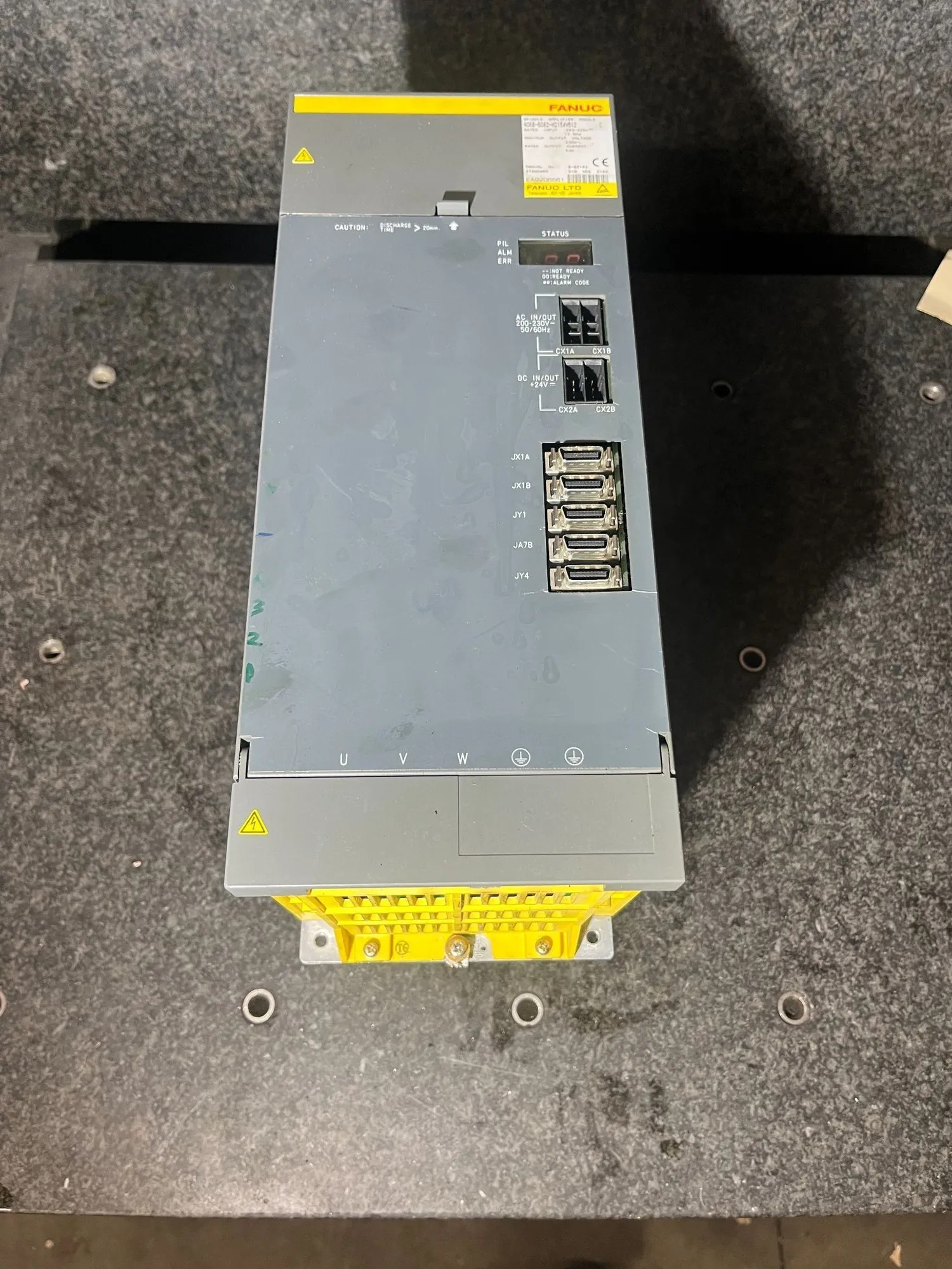USED FANUC A06B-6082-H215#H512