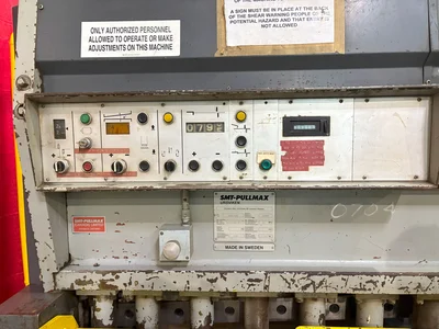 Pre-owned SMT PULLMAX (URSVIKEN) HYDRAULIC GUILLOTINE SHEAR  10’x1/2” capacity
