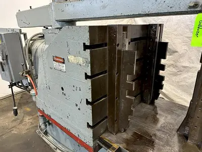 USED 1975 BULLDOZER TYPE 300 TON