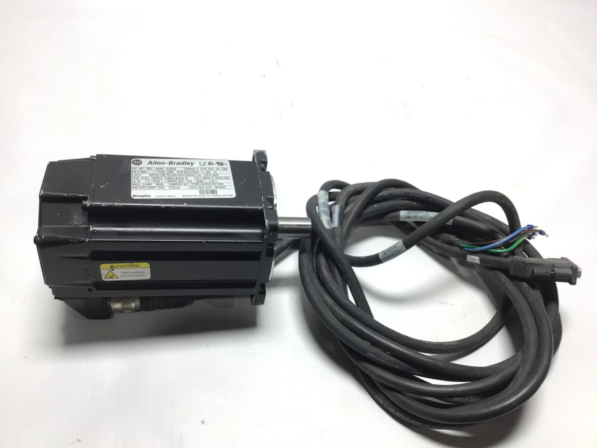 Allen-Bradley MPL-A430P-SJ22AA Inverter Duty AC Servo Motor 3PH