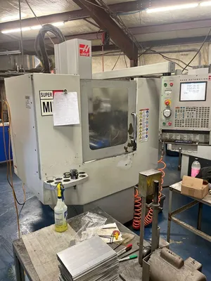 2005 HAAS SUPER MINI MILL Vertical Machining Centers | Lion Machinery (1)
