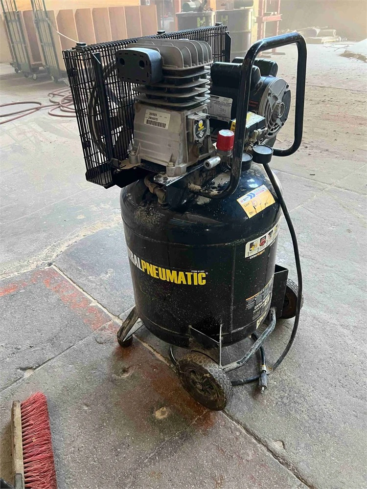 Used _UNKNOWN_ _UNKNOWN_ Tank Mounted Air Compressors California US | MachineryMax #1321369
