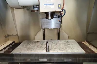 2008 MILLTRONICS VM22IL Vertical Machining Centers | Toolquip, Inc. (3)