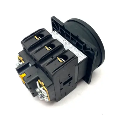 USED EATON, MOELLER P3-63/EA/SVB-SW ROTARY DISCONNECT MAIN SWITCH, FLUSH MOUNT, BLACK