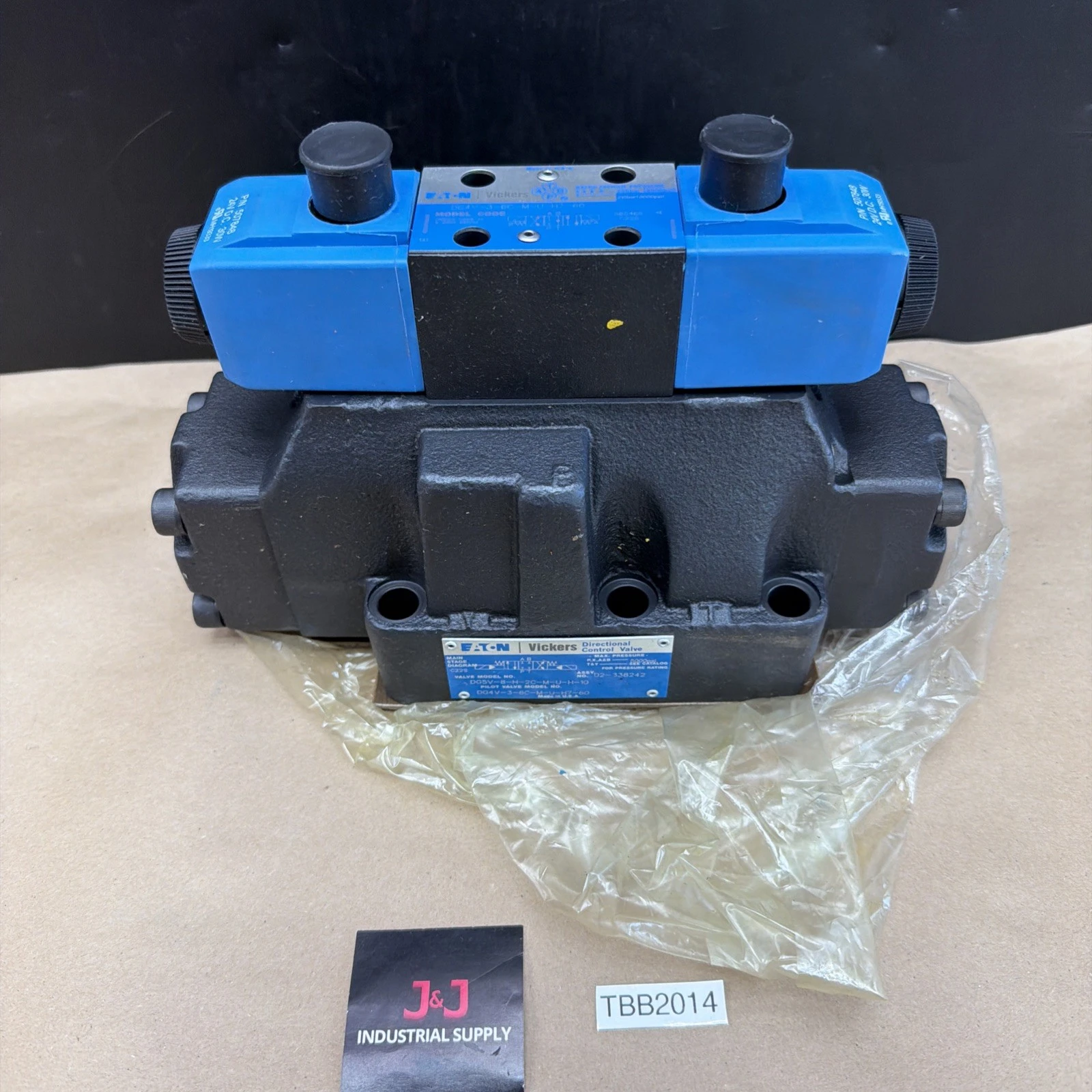 NEW Eaton DG5V-8-H-2C-M-U-H-10