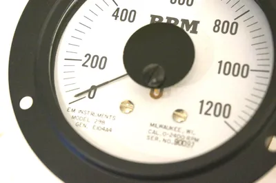 NEW EM INSTRUMENTS MODEL 298 TACHOMETER DB-40 0-1200 RPM