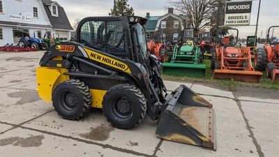 USED 2023 NEW HOLLAND L318