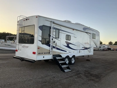 Used 2007 MAKO 29 FRBW Campers, Caravans, Motorhomes Michigan US | Miedema Asset Management Group #1437549