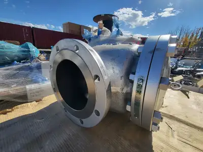 USED DSI VALVES API 594
