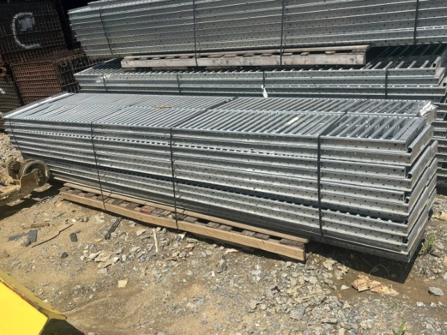 Unex Span Track 14″ x 144″ Gravity Roller Conveyor Flow Racking Conveyor