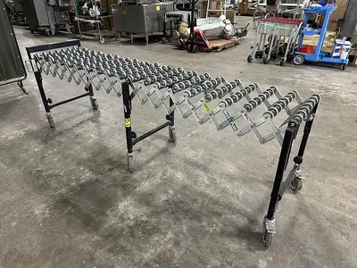 ULINE Expandable Conveyor
