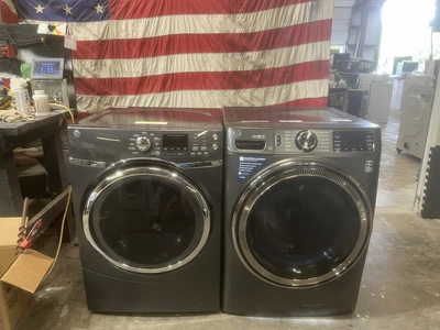 Used GE STEAM FRONT LOAD SET Washers Michigan US | Miedema Asset Management Group #1413824