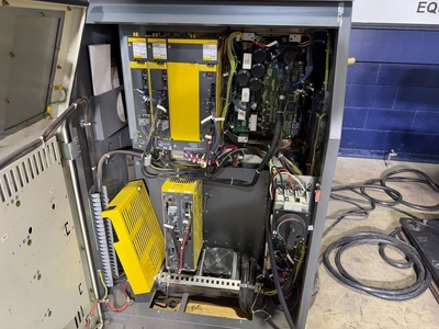 Used 2012 FANUC M-900IA/600 Robots Michigan US | K.B. Industries LLC #1305333