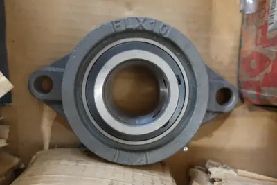 PALLET OF ASSORTED PILLOW BLOCK BEARINGS AND BEARING HOUSINGS, DODGE, FAG, RHP, MOLINE