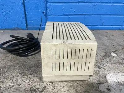 Used APC LE1200 Voltage Regulators Ohio US | HGR 24 #1280531