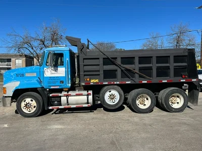 USED 1997 MACK CH613