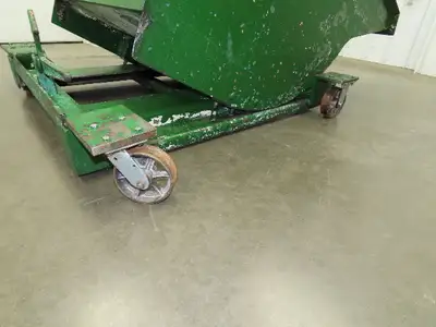 Roura Self Dumping Hopper 3/4 Yard Forklift Steel Dumpster 63x38x39"