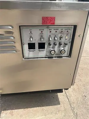 Used SUPERIOR 2CFO54-424P Gas Cooking Equipment British Columbia CA | Surrey Food Equipment #1324784
