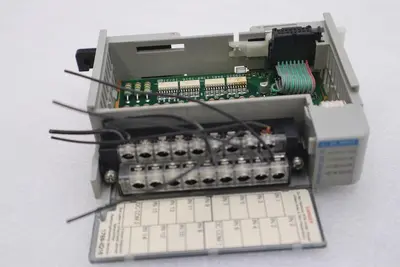 ALLEN-BRADLEY 1769-IQ16 SERIES A  INPUT MODULE STOCK #L-701C