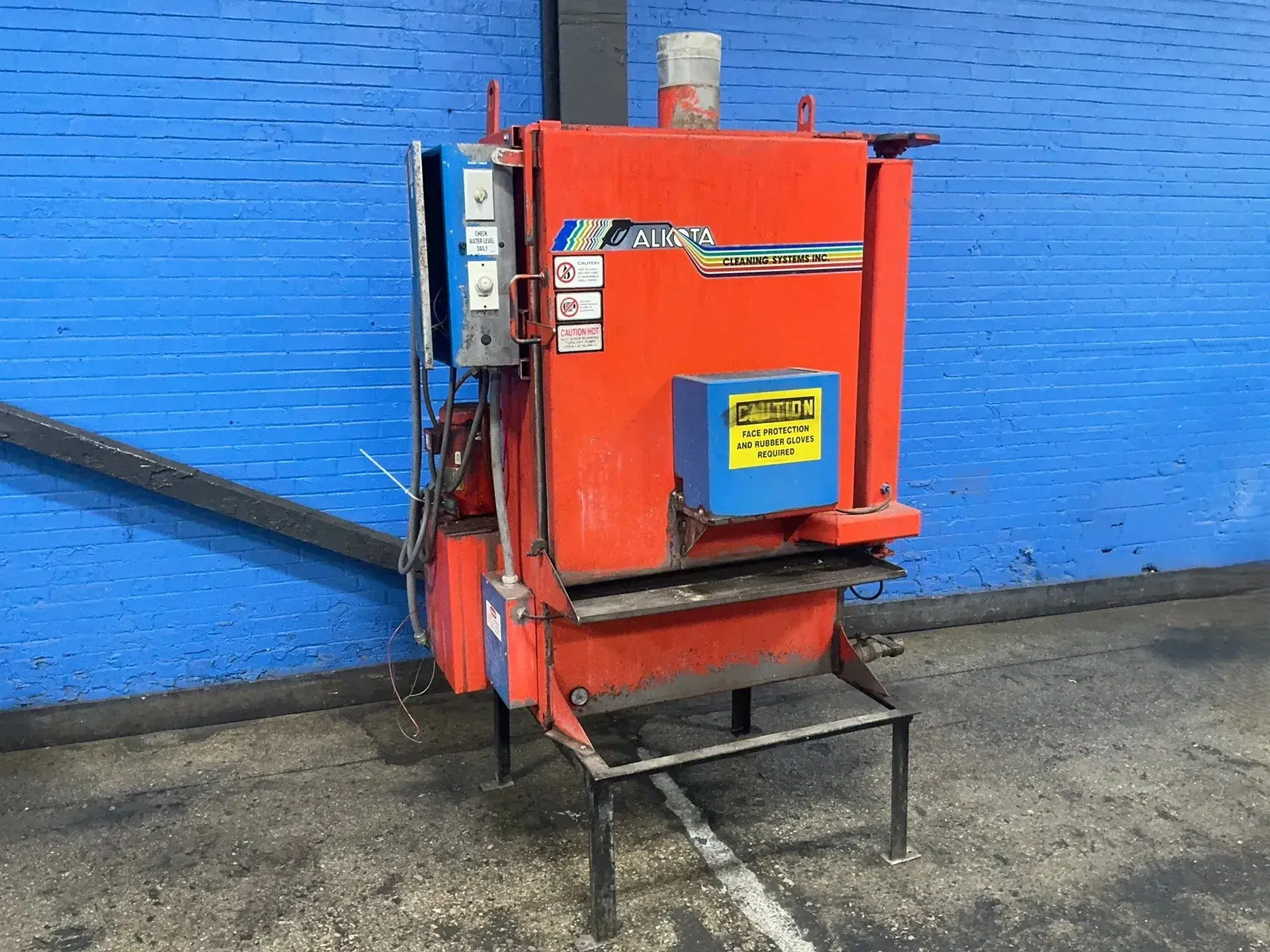 Used ALKOTA CLEANING SYSTEMS 112 Parts Washers Ohio US | HGR 24 #1300875