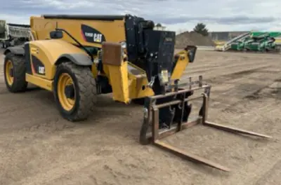 Used 2019 CATERPILLAR TL1055D Telehandlers Pennsylvania US | National Lift Equipment #1381523