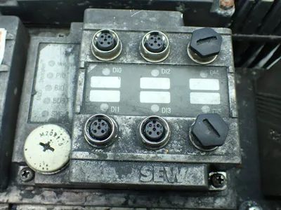 Used SEW EURODRIVE MQD32A/MM30C/Z38G0/AGB1 PLC Input & Output Ohio US | HGR 24 #838781