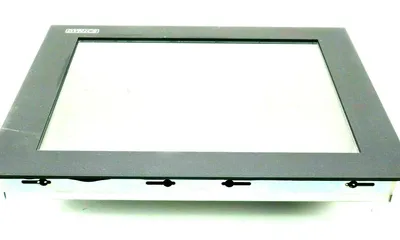 USED DYNICS WM17T-BAUER-RV01 OPERATOR INTERFACE PANEL WM17TBAUERRV01