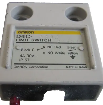 NEW OMRON D4C-3302 LIMIT SWITCH D4C3302