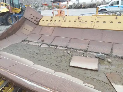 USED KOMATSU D375