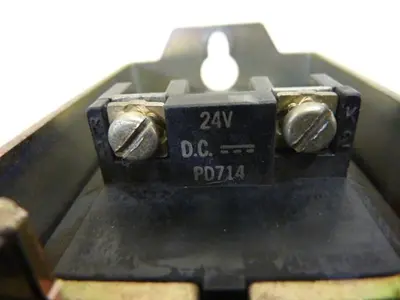 USED ALLEN BRADLEY 700DC-PK200Z24 SER A