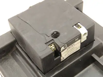 General Electric CK10CE300 Motor Starter Contactor 500A 400Hp 600V 3Ph See Note