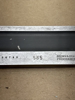 USED Brown & Sharpe 585