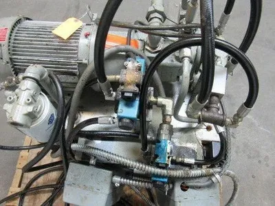 DENISON EATON 5 HP 27 GALLON Hydraulic Power Unit W/ Extras ! See Description