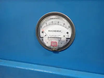 T & H Industries  Dust Collector