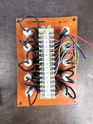 Minster Monitor Flow Lube System Indicator *Sold Individually*