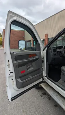 2006 DODGE RAM 3500 PICKUP TRUCKS | Platinum Group (26)