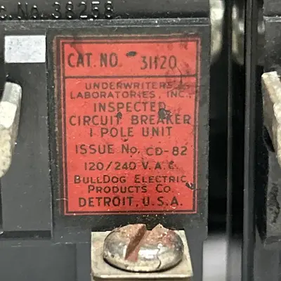 Used BULLDOG ELECTRIC 31120 Circuit Breakers | Surplus Asset Holdings #1189453
